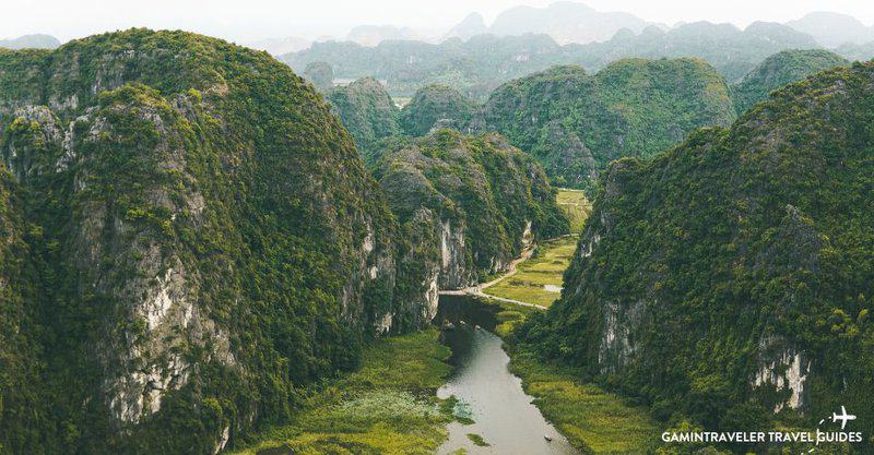 How To Get From Hanoi to Ninh Binh Best Way, best way Hanoi to from Ninh Binh, cheapest way from Hanoi to Ninh Binh, Hanoi to Ninh Binh, bus from Hanoi to Ninh Binh, by plane from Hanoi to Ninh Binh, Hanoi to Ninh Binh by van, Hanoi to Ninh Binh by bus, by train from Hanoi to Ninh Binh