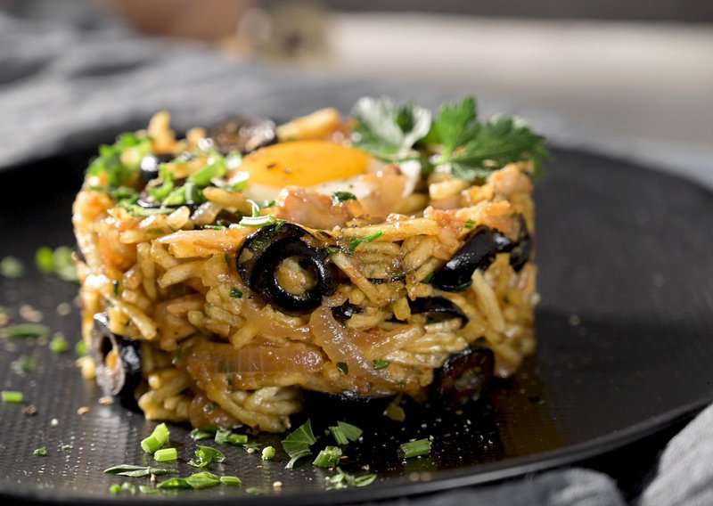 10 Tips For Living As An Expat In Portugal 4 What Made Portugal the Most Popular Tourist Destination: Key Attractions and Unique Experiences, 15 Common Mistakes To Avoid In Portugal, 3 Most Popular Recipes in Portugal: Bacalhau à Brás, Caldo Verde And Pastéis de Nata, 3 Most Popular Dinners in Portugal: Recipe Guides for Bacalhau à Brás, Caldo Verde And Bifanas, How to Make Bacalhau à Brás – An Authentic Bacalhau à Brás (Recipe Guide)
