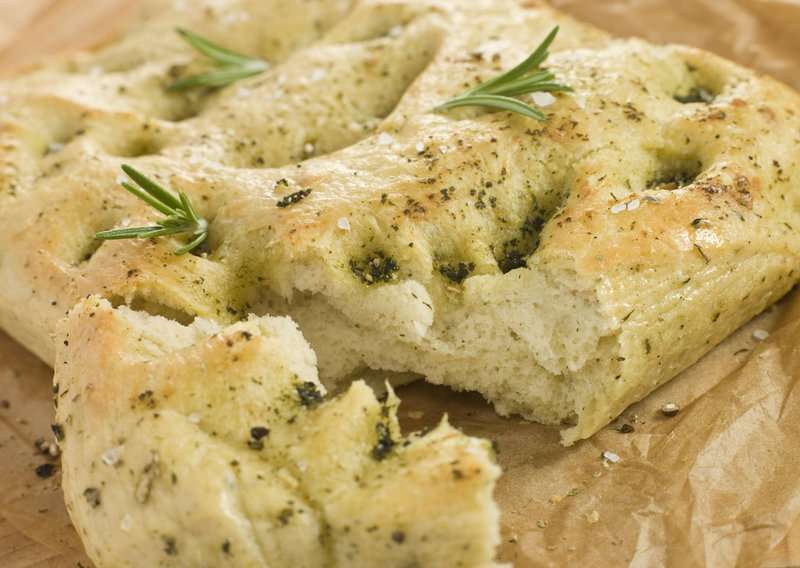 How to Make Homemade Focaccia (Recipe Guide) 6 How to Make Foccacia – An Authentic Foccacia (Recipe Guide)