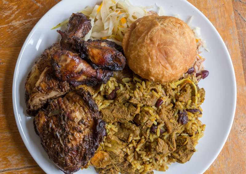 How To Make Authentic Jerk Chicken – Easy Spicy Recipe Guide 4 How to Make Jerk Chicken – An Authentic Jerk Chicken (Recipe Guide)