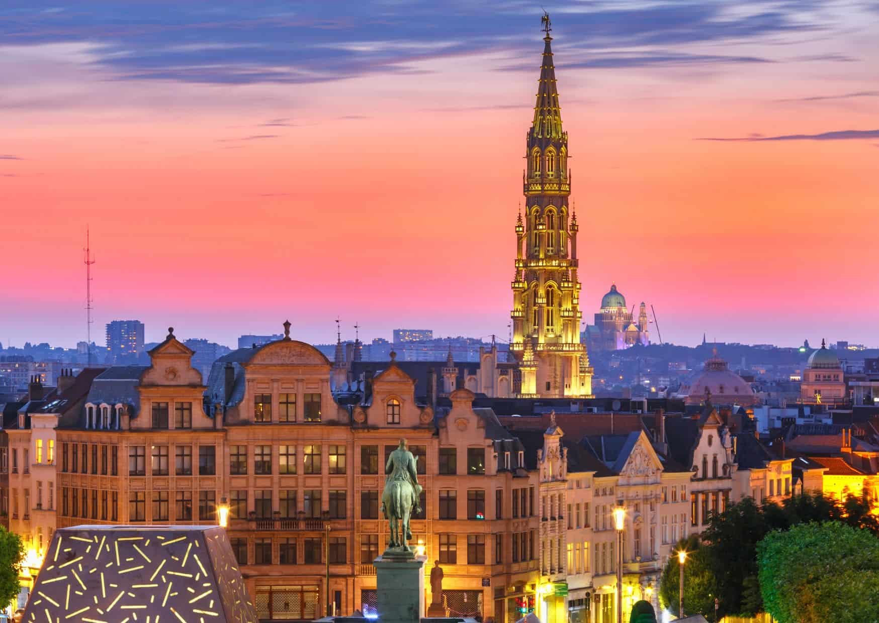 10 Worst Walkable Cities in Europe, 7 Tourist Traps to Avoid in Brussels (Travel Guide) And How To Avoid Them