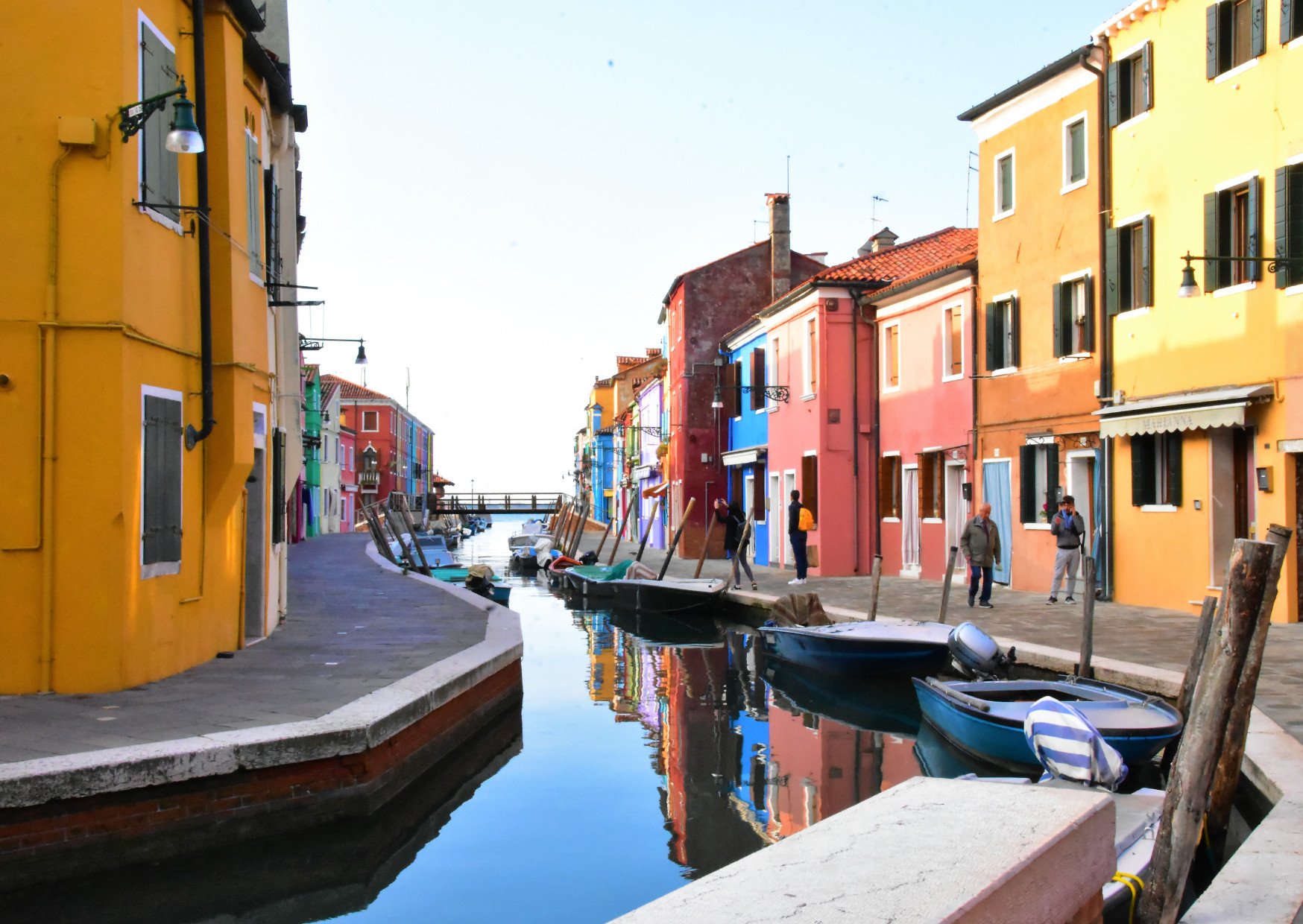 10 Common Tourist Mistakes in Venice and How to Avoid Them 4 Early Morning in Burano, Venice - Common Tourist Mistakes in Venice Italy