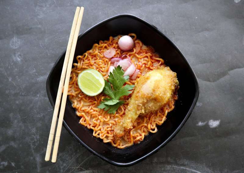 How To Make Khao Soi – Northern Thailand’s Famous Curry Noodle Soup 1 How to Make Khao Soi – Authentic Khao Soi (Recipe Guide)