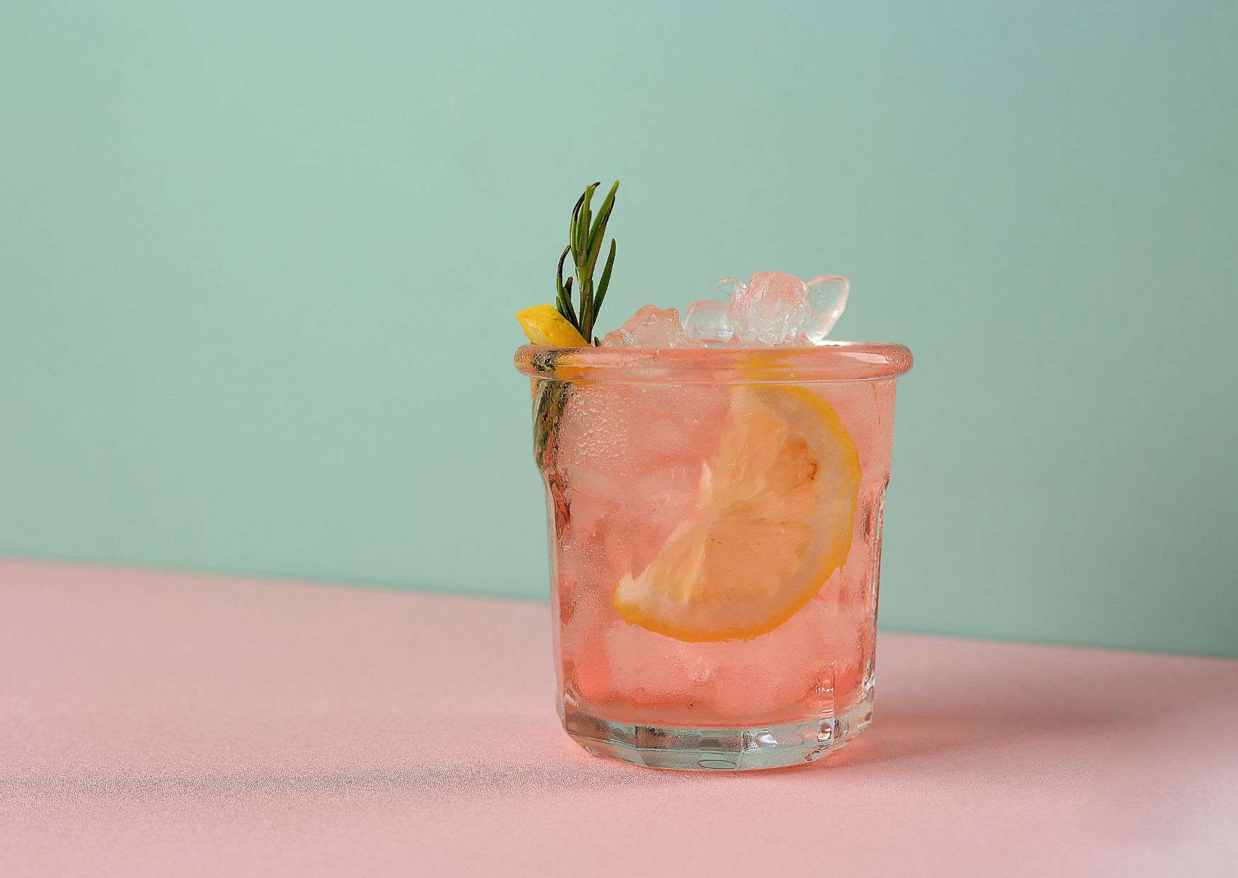 The Paloma Is the Cocktail You Should Be Drinking (Not the Margarita) 1 How To Make Paloma Cocktail (Recipe Guide) Tips And Calories