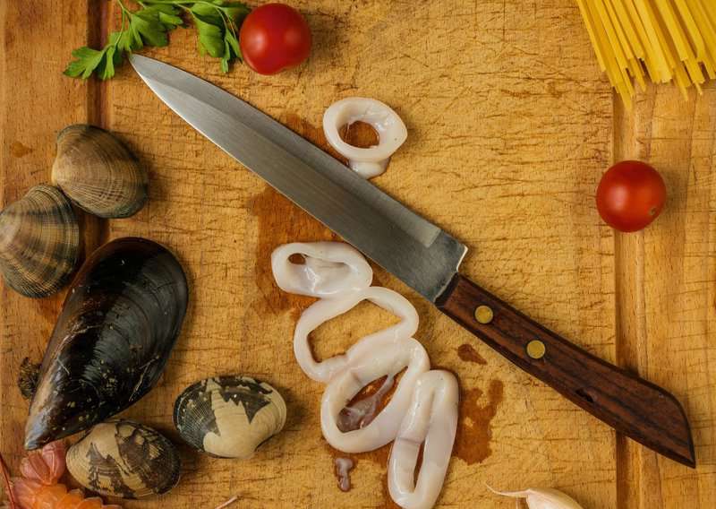 The Seafood Pasta That Italians Make at Home—But Tourists Rarely Try 2 How to Make Seafood Pasta - Authentic Seafood Pasta (Recipe Guide) Tips And Calories