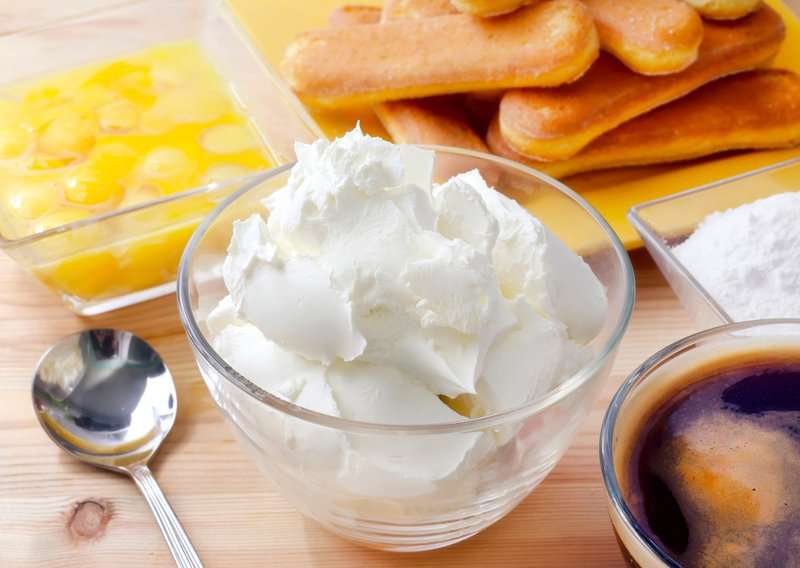 How to Make Tiramisu &ndash; Authentic Tiramisu (Recipe Guide)