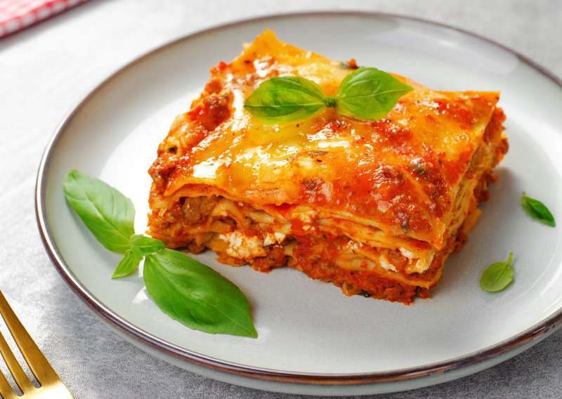3 Epic European Dinners to Cook This Week (Easy Recipes + Calories) 2 3 Best European Dinners: Recipe Guide, Tips, and Calories, Italian Food Vs Mexican Food Which One is Better - The Best Recipes For You To Decide, Moussaka vs Lasagna What Is The Difference (Recipe Guide)