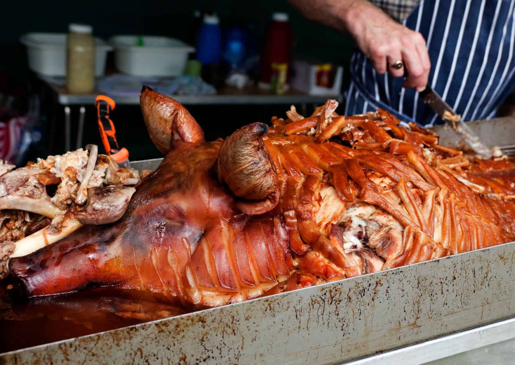 How To Make Authentic Filipino Lechon – The Ultimate Roast Pig Recipe 4 How To Make Lechon (Roast Pig) Tips And Calories
