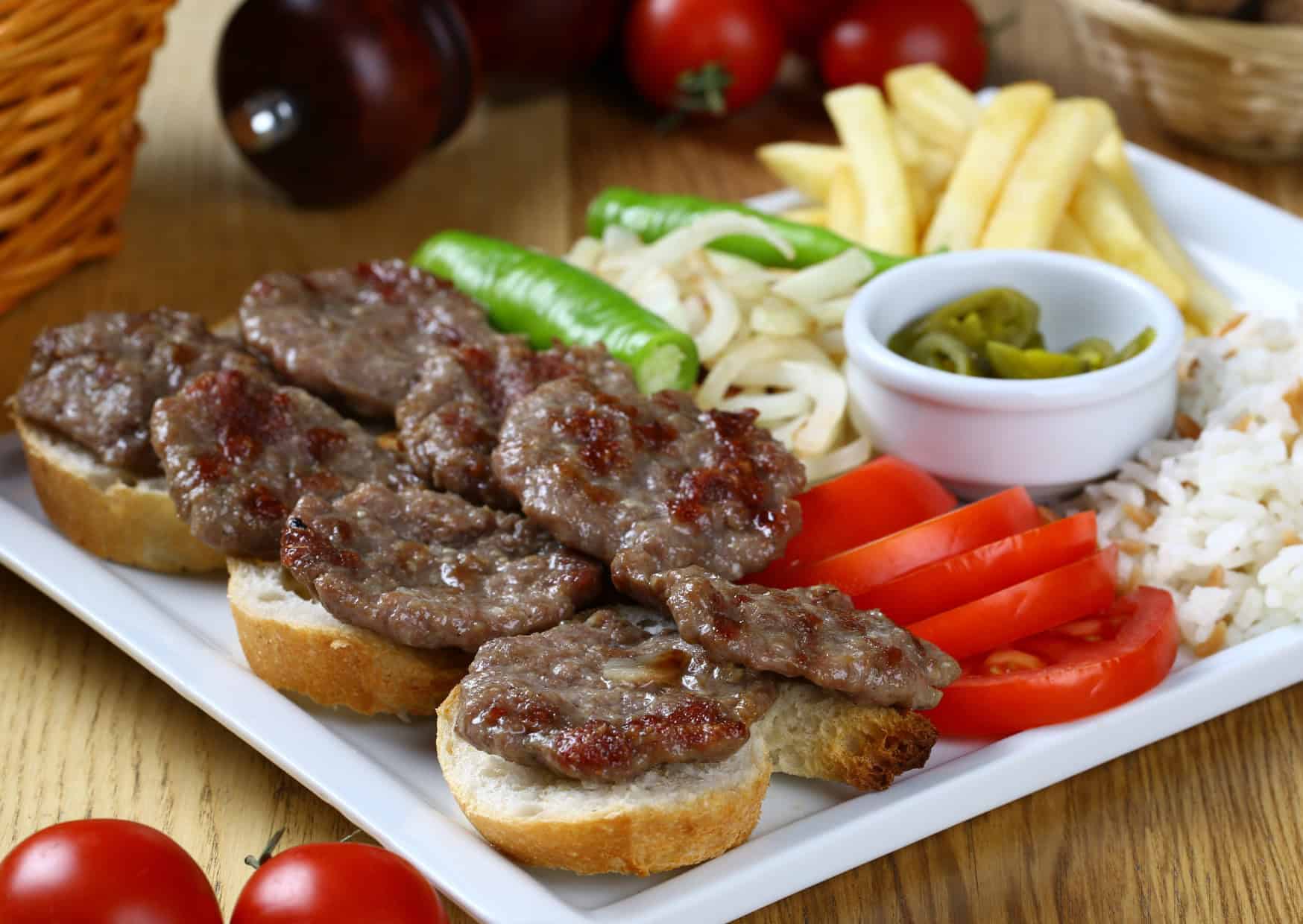 Why the Balkans Swear by Köfte: The Meatball Recipe That Unites a Region (and Outsiders Don’t Understand) 11 How to Make Authentic Kofte Recipe Tips and Calories 4