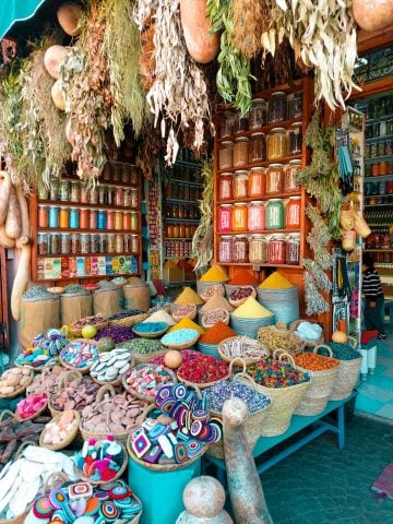 10 Things To Know Before Visiting Morocco And Morocco Travel Tips, 7 Reasons Why You Should Not Visit Morocco And 7 Reasons To Visit, Marrakech-Morocco-Algeria-vs-Morocco