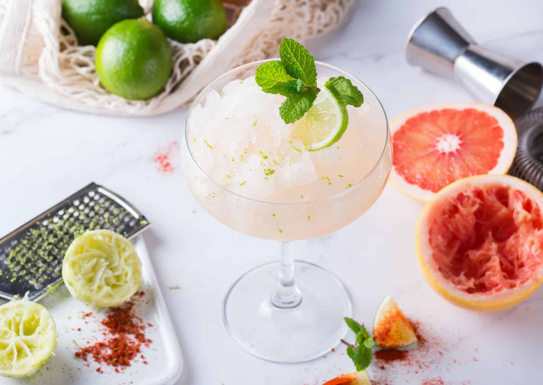 Regular Margaritas Are Overrated: Try Mezcal Instead 4 How to Make a Mezcal Margarita (Recipe Guide) Tips And Calories