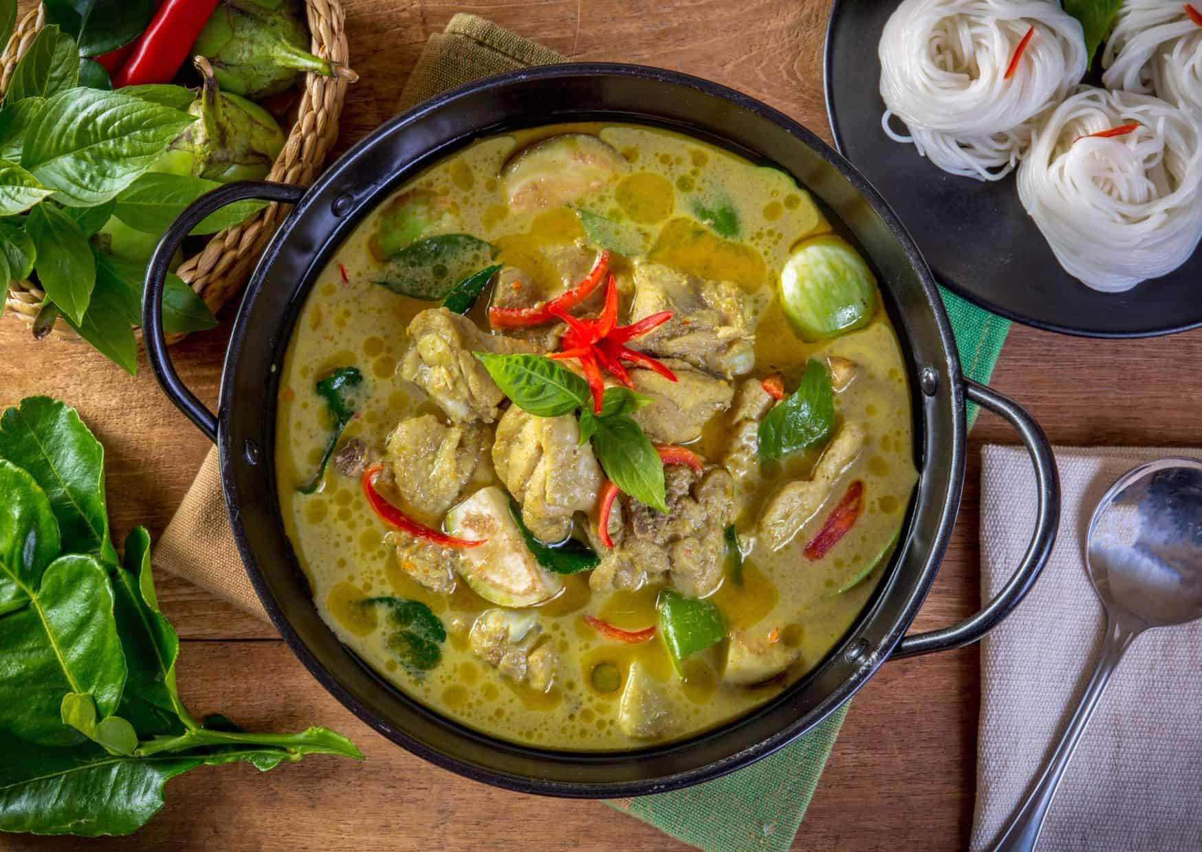 5 Best Thai Dishes To Try (Recipe Guide) 4 5 Best Thai Dishes To Try (Recipe Guide) Tips And Calories, How To Make Thai Green Curry (Recipe Guide) Tips And Calories