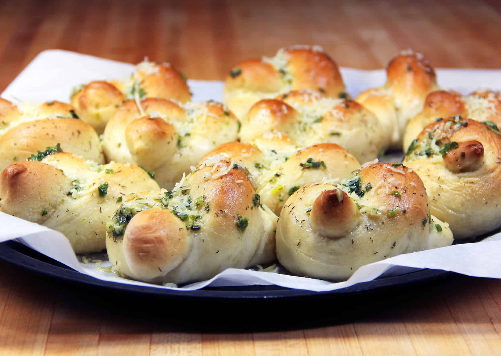 garlic Knots 10 Italian Recipes That Americans Changed Are They Better