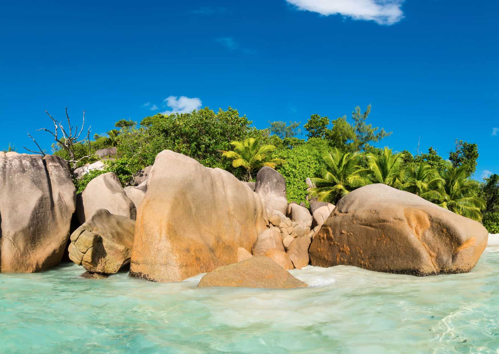 18 Unique Places Around the World You Won’t Believe Actually Exist 16 Forget About Cancun Mexico and Visit These 13 Countries Instead, 10 Forget Bora Bora And Visit These Places Instead