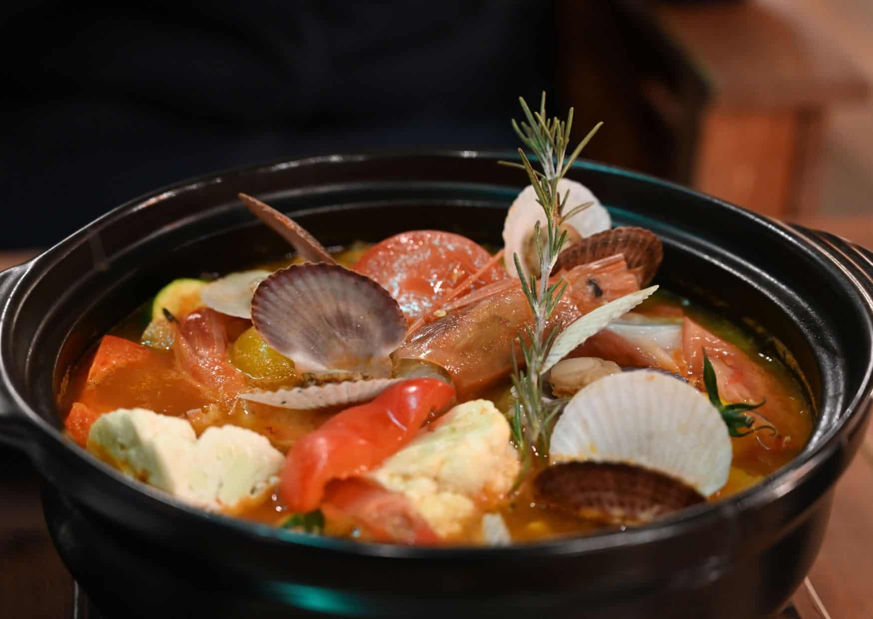 Why Bouillabaisse Is France’s Ultimate Seafood Stew 5 How To Make Homemade Bouillabaisse (Recipe Guide)