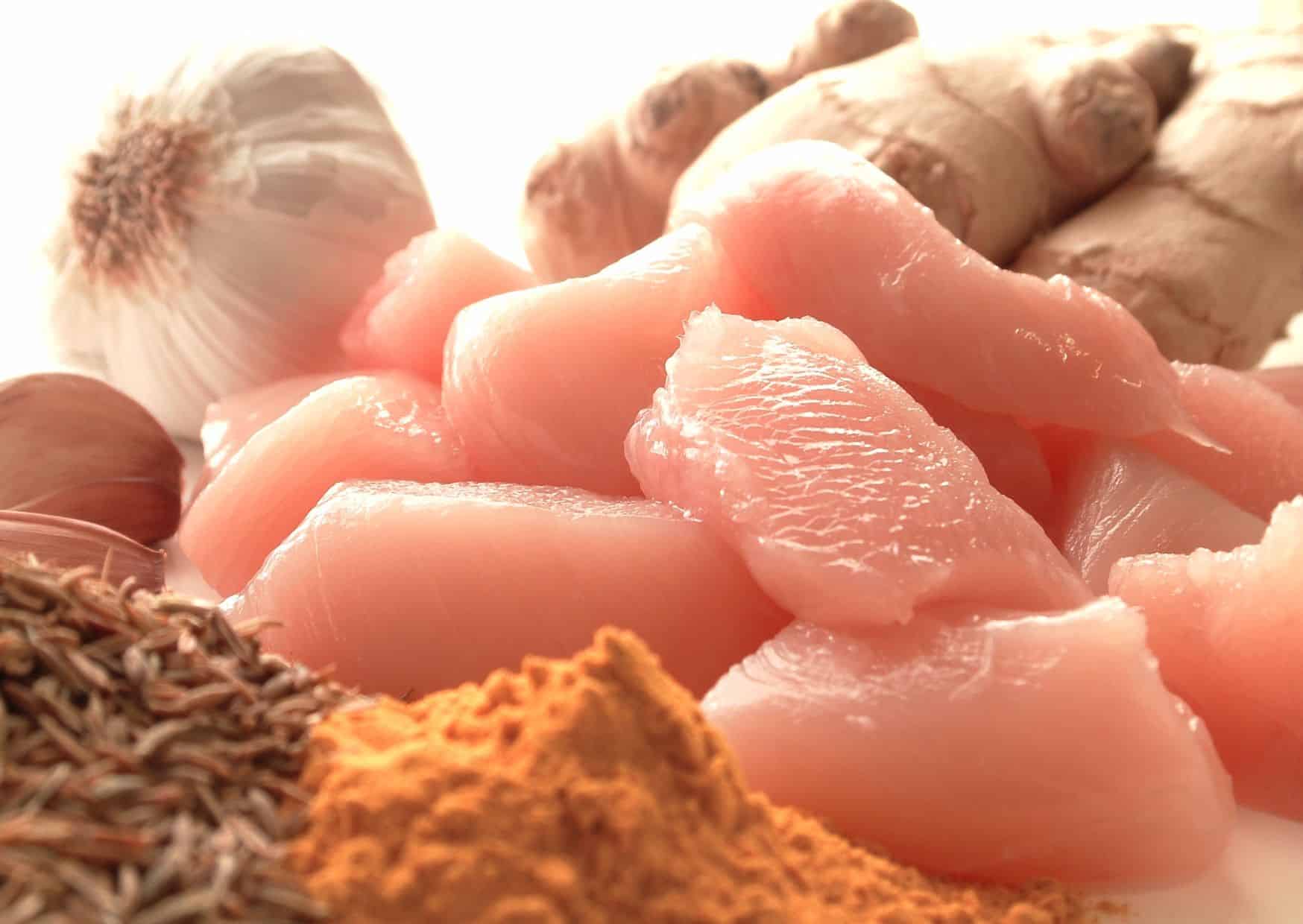 How To Make Spicy Chicken Curry (Recipe Guide)