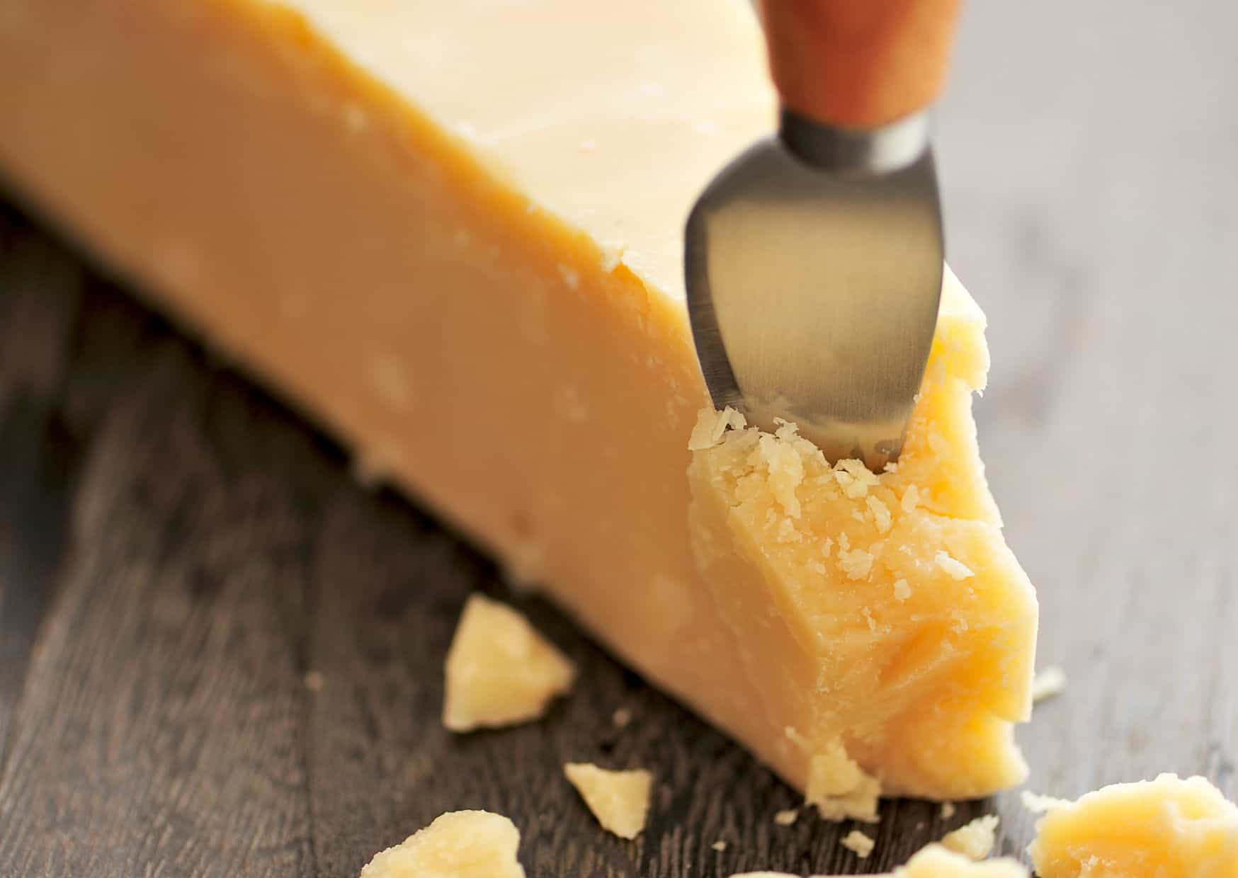 Most Delicious Italian Cheese: How To Make Homemade Parmigiano Reggiano 1 How To Make Homemade Parmigiano Reggiano