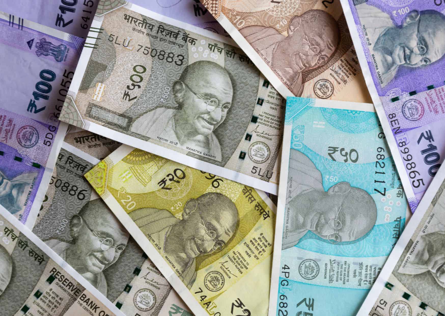 Don’t Do This in India: 23 Things Not to Do in India 9 10 Things To Know Before Visiting India - India Travel Tips