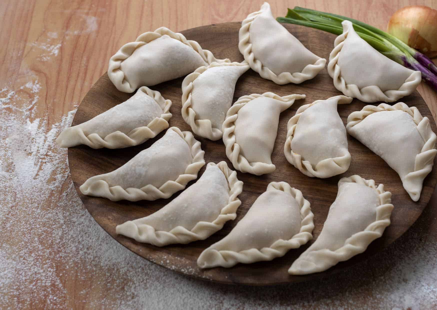The One Street Food Argentinians Can’t Live Without — And How to Make It at Home 4 How To Make Homemade Argentinian Empanadas (Recipe Guide)
