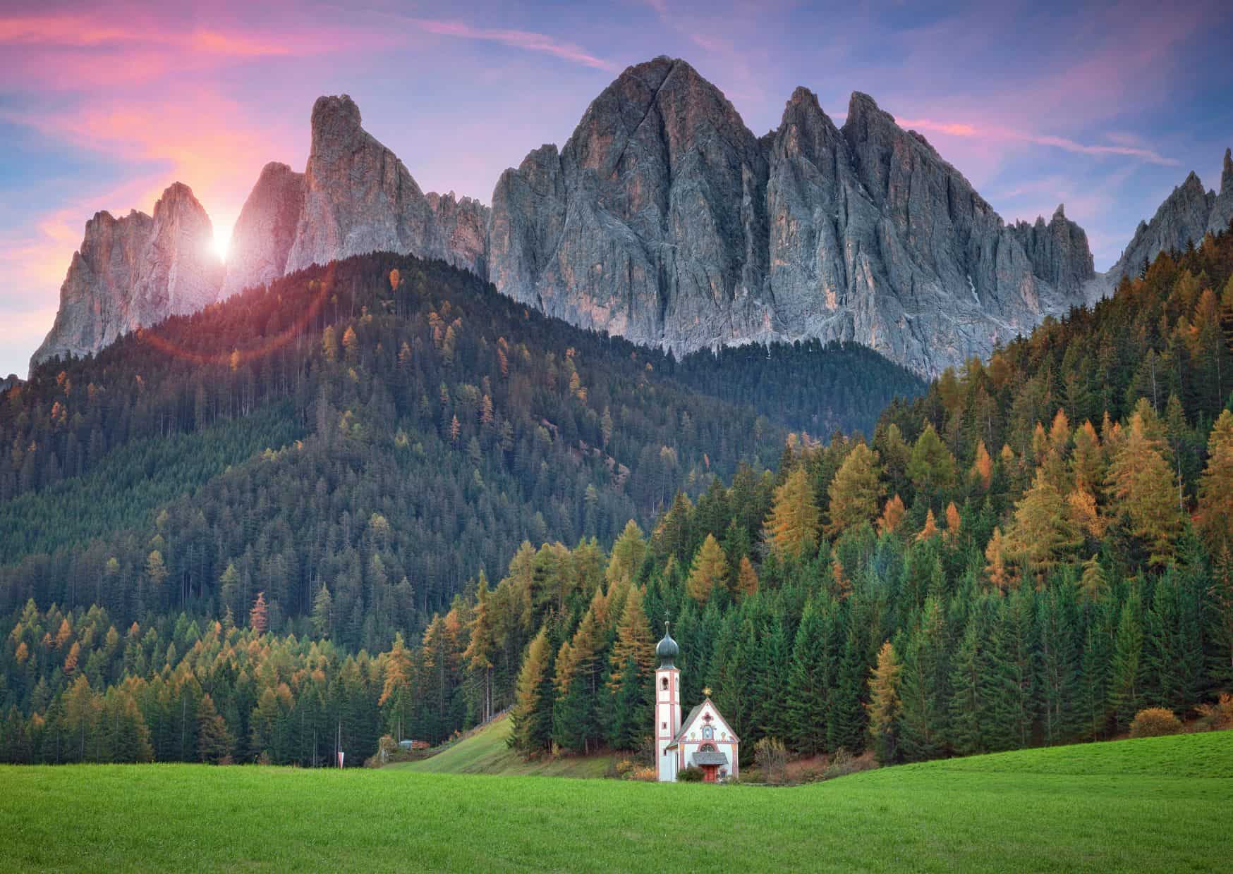 Europe’s Hidden Gems vs. USA’s National Parks: Which Should Be on Your Bucket List? 3 20 Interesting Facts About Italy That You Didn’t Know, 20 Top Bucket List Experiences For Your Next Year