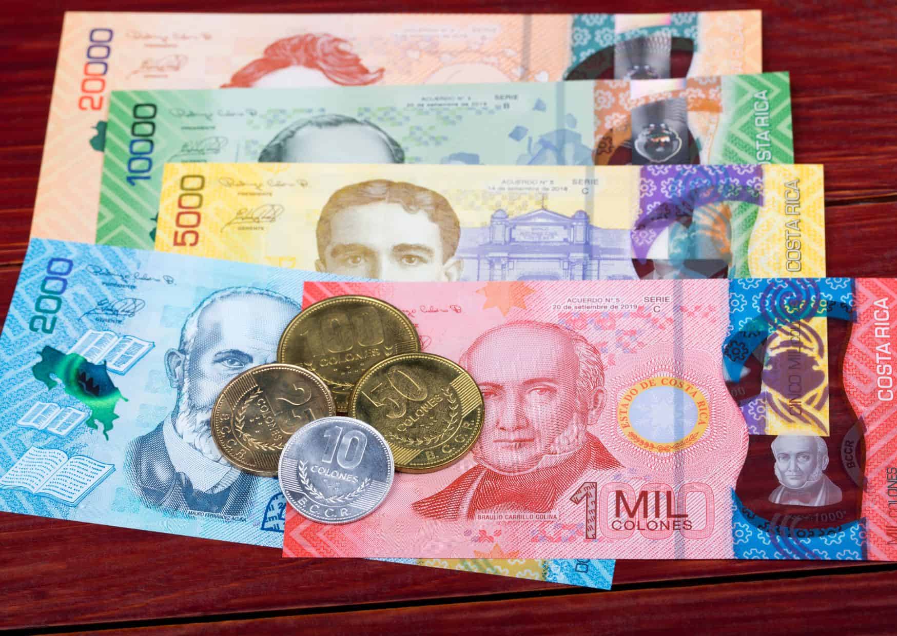 10 Rules About Tipping Culture In Costa Rica, Don’t Do This in Costa Rica: 20 Things Not to Do in Costa Rica