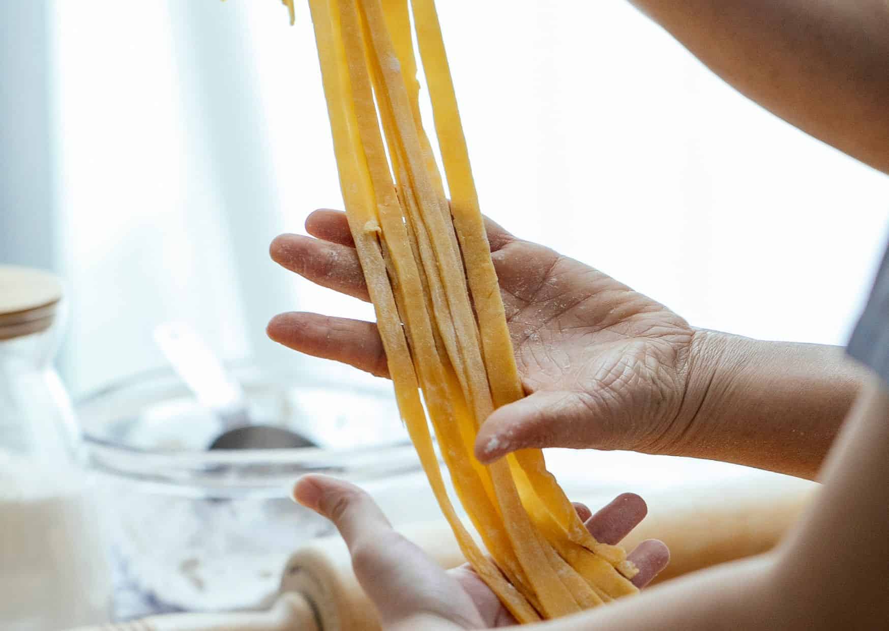 Why Tagliatelle al Tartufo Is Italy’s Ultimate Luxury Pasta (And How to Make It at Home) 2 How to Make Tagliatelle al Tartufo Truffle Sauce (Recipe Guide)