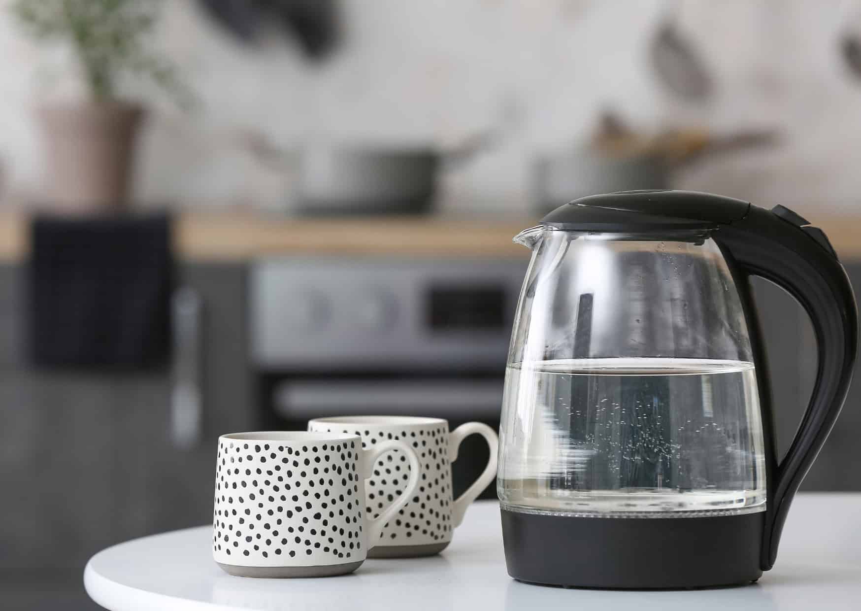 The Hidden Meaning Behind 8 Common European Household Items Americans Dont Understand 2