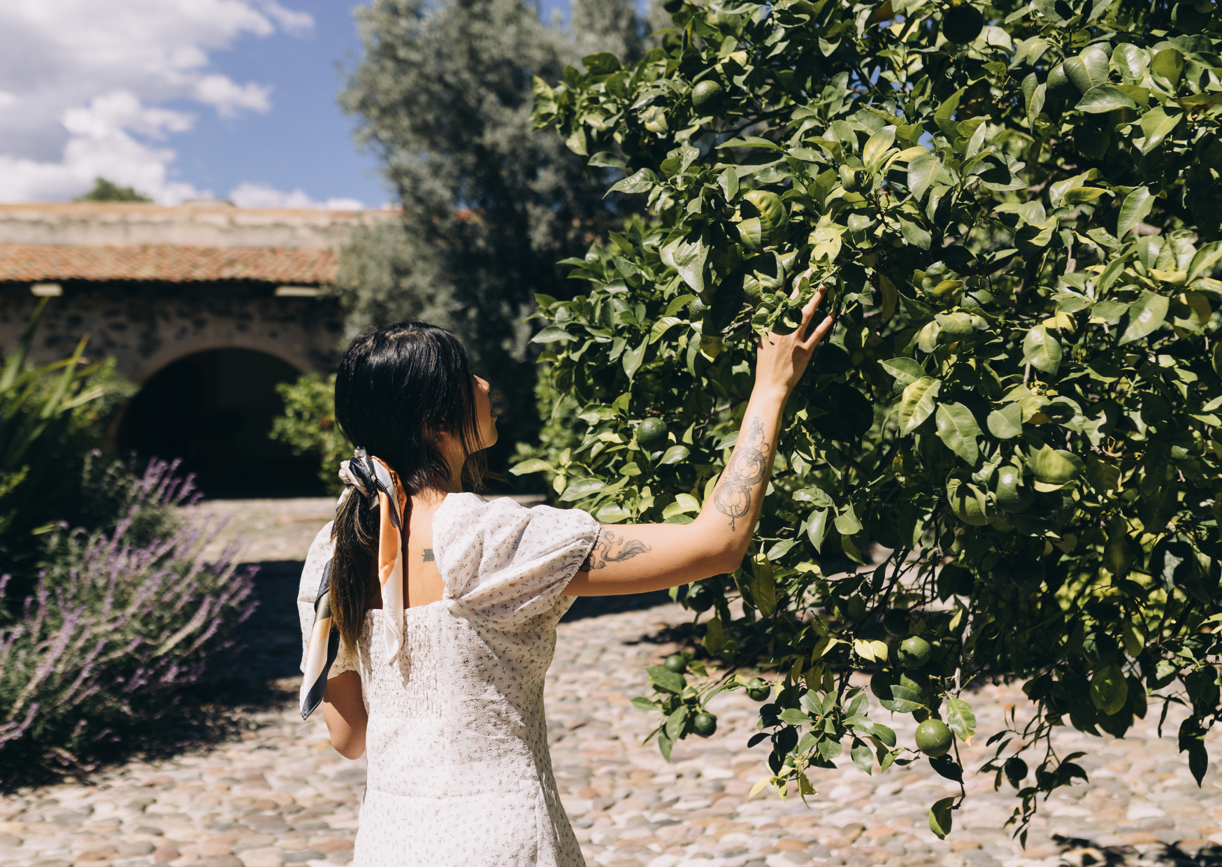 The One Item French Women Wear That Americans Still Dont Get 3