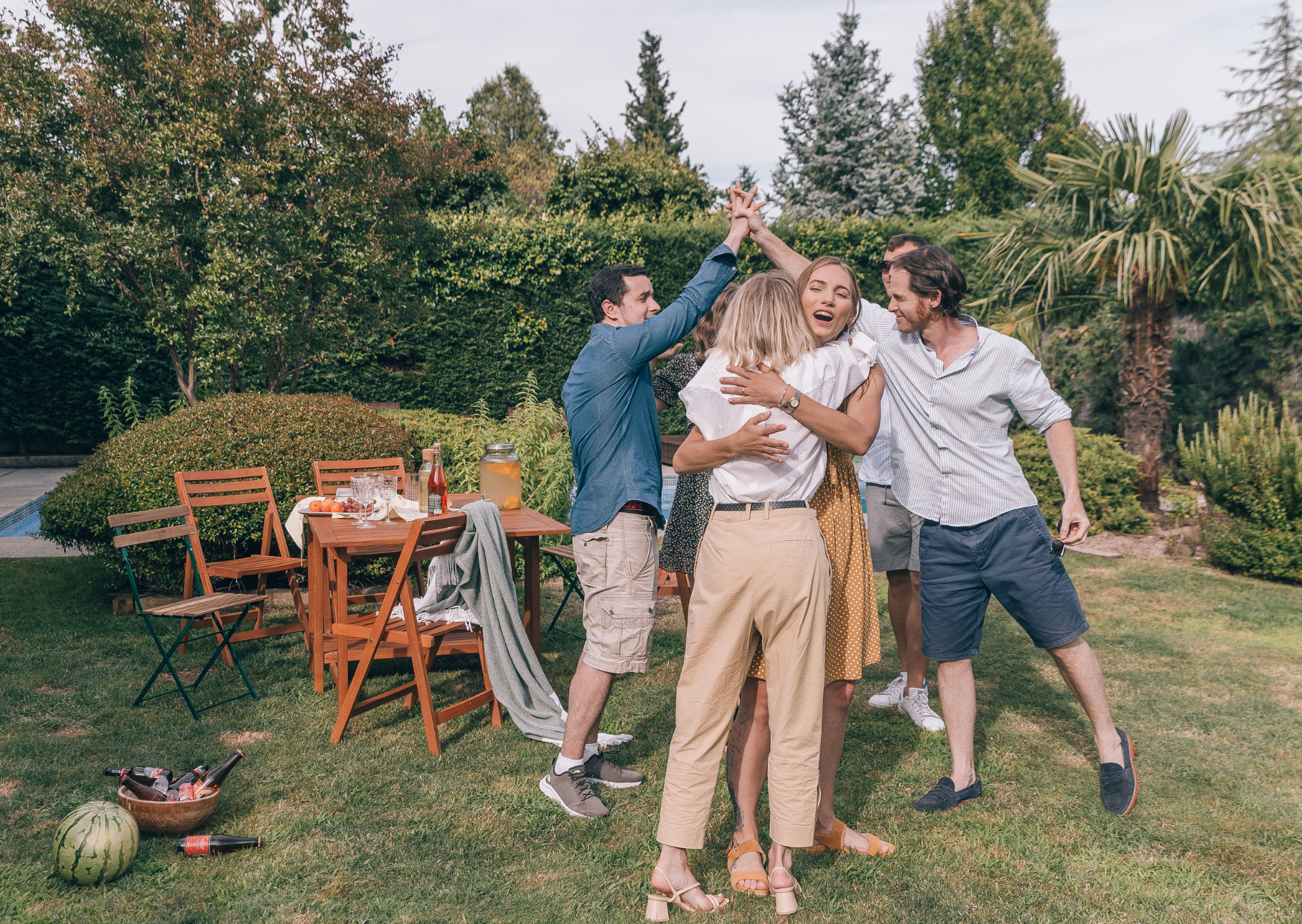 Spanish Greeting Ritual Americans Always Get Wrong 6