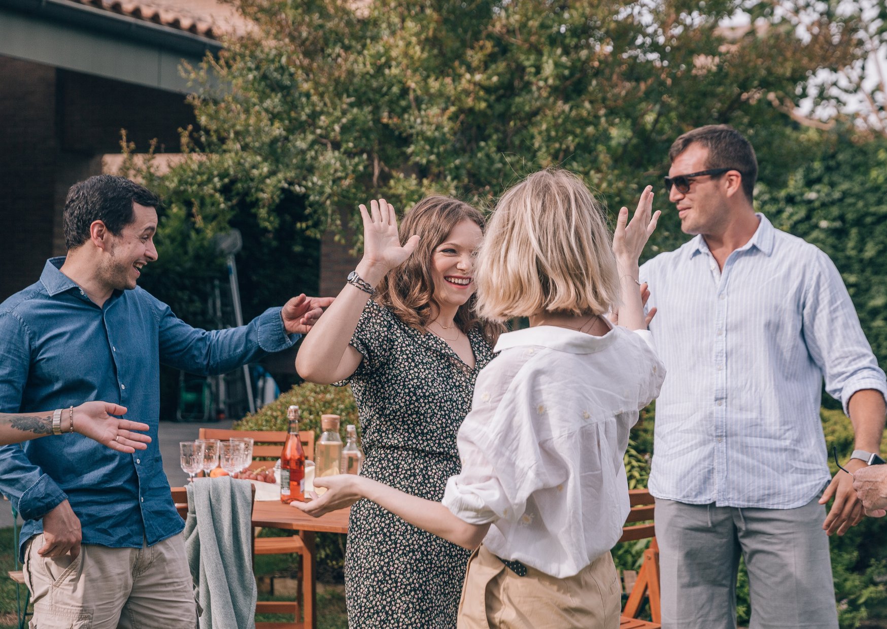 Spanish Greeting Ritual Americans Always Get Wrong 8 1