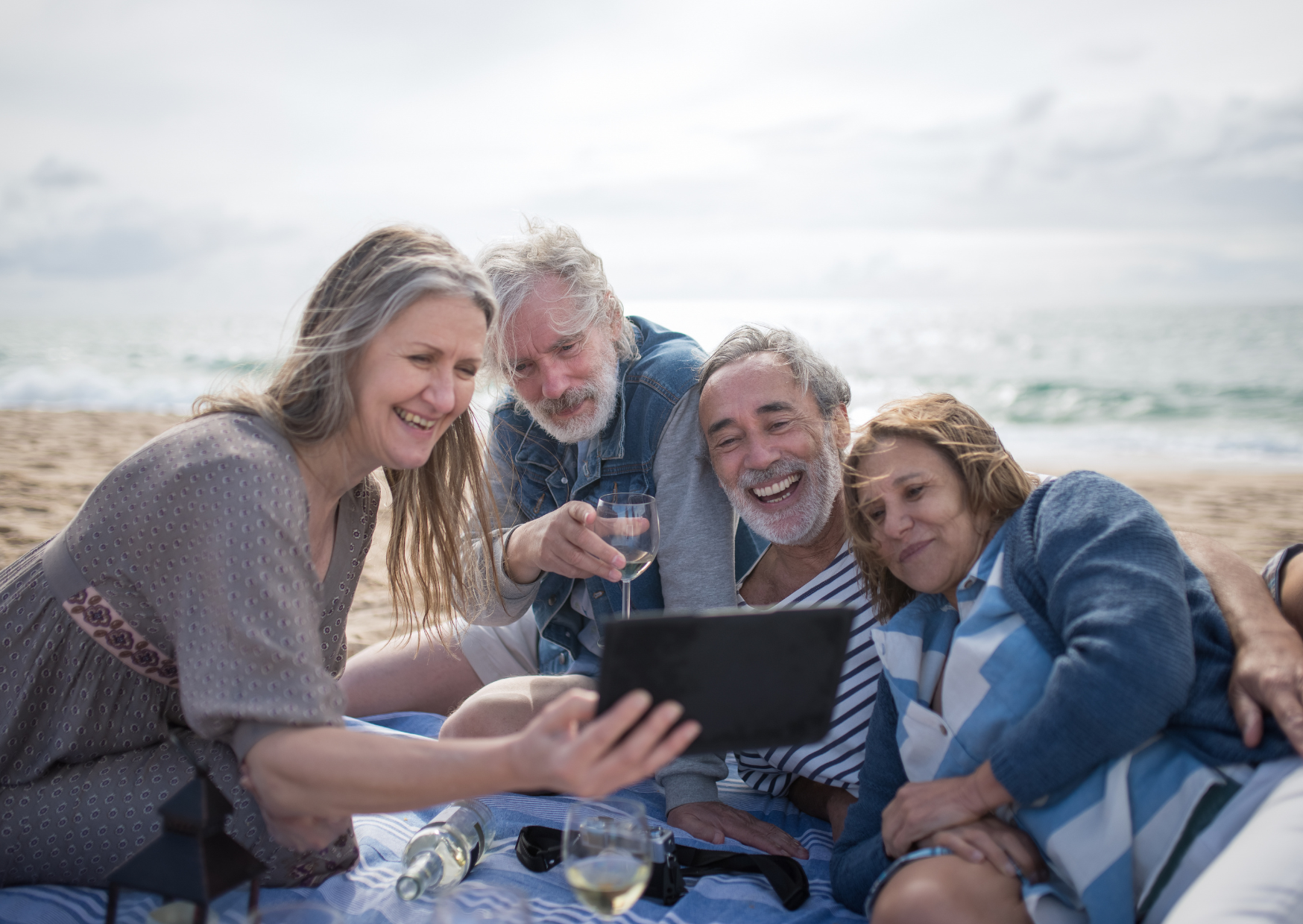 How Spanish Families Behave at Beaches 10