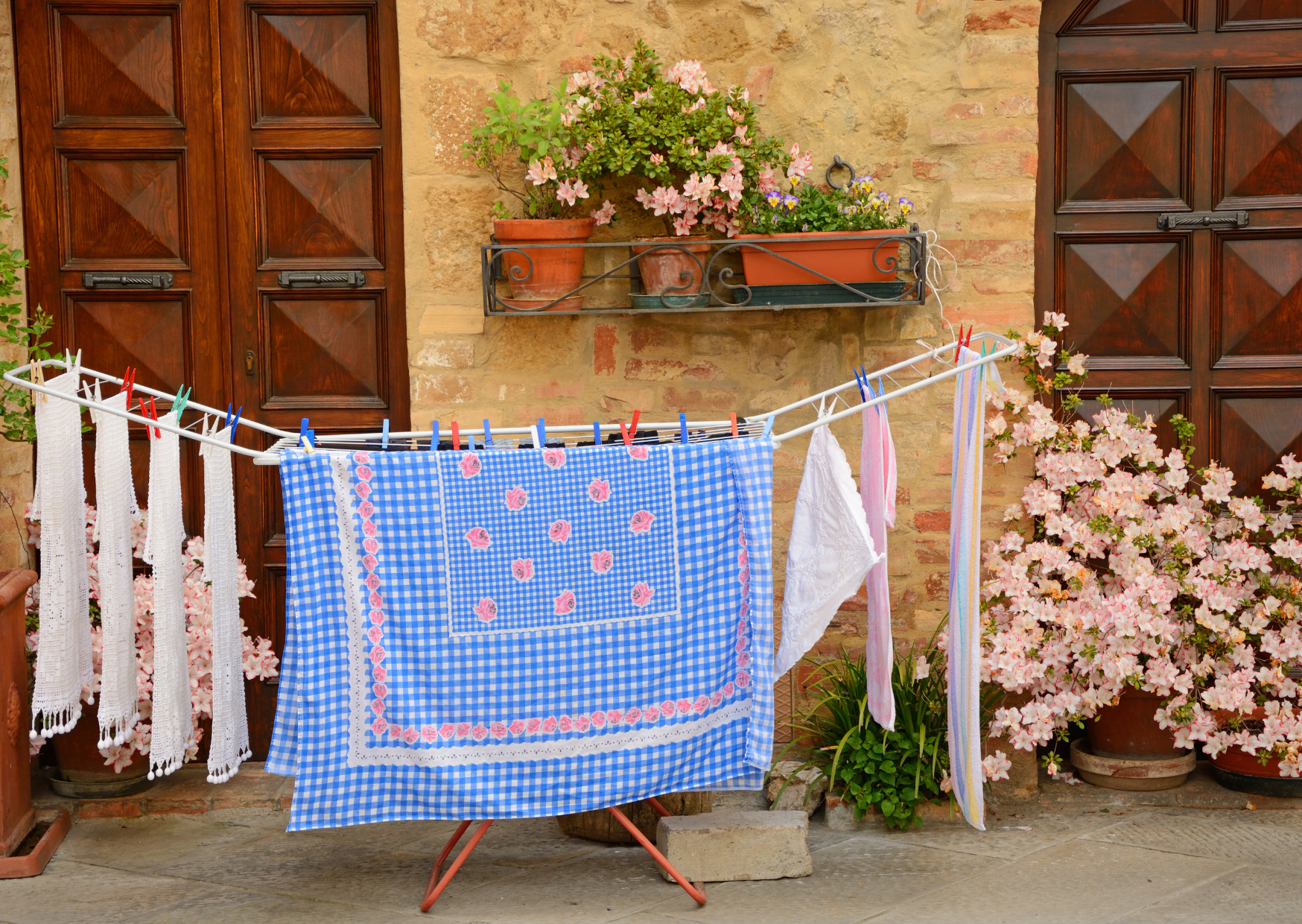 Why Italians Hang Laundry Outside in Winter