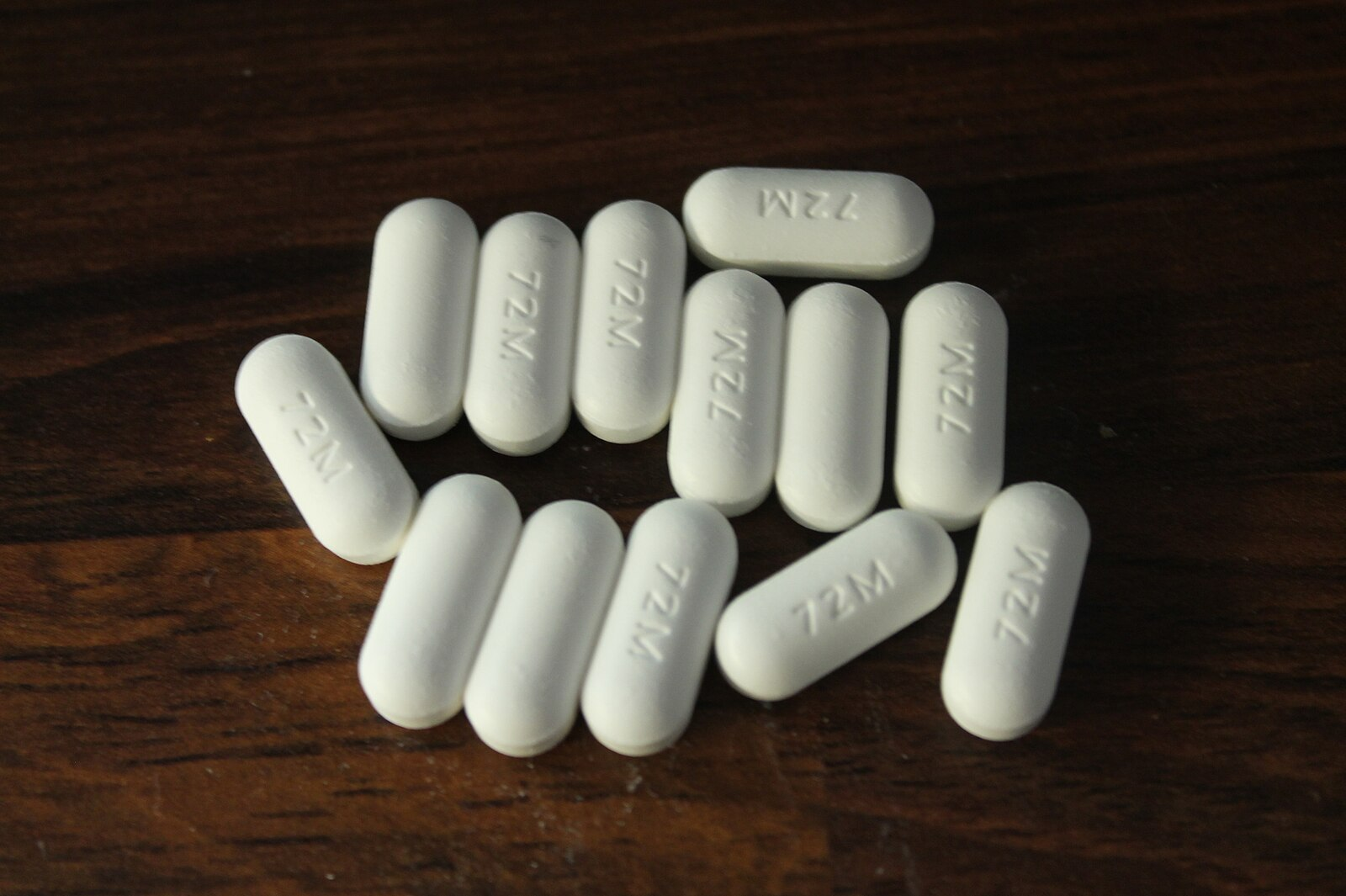 The Medication Americans Pack That's Considered Narcotics in France 1 image