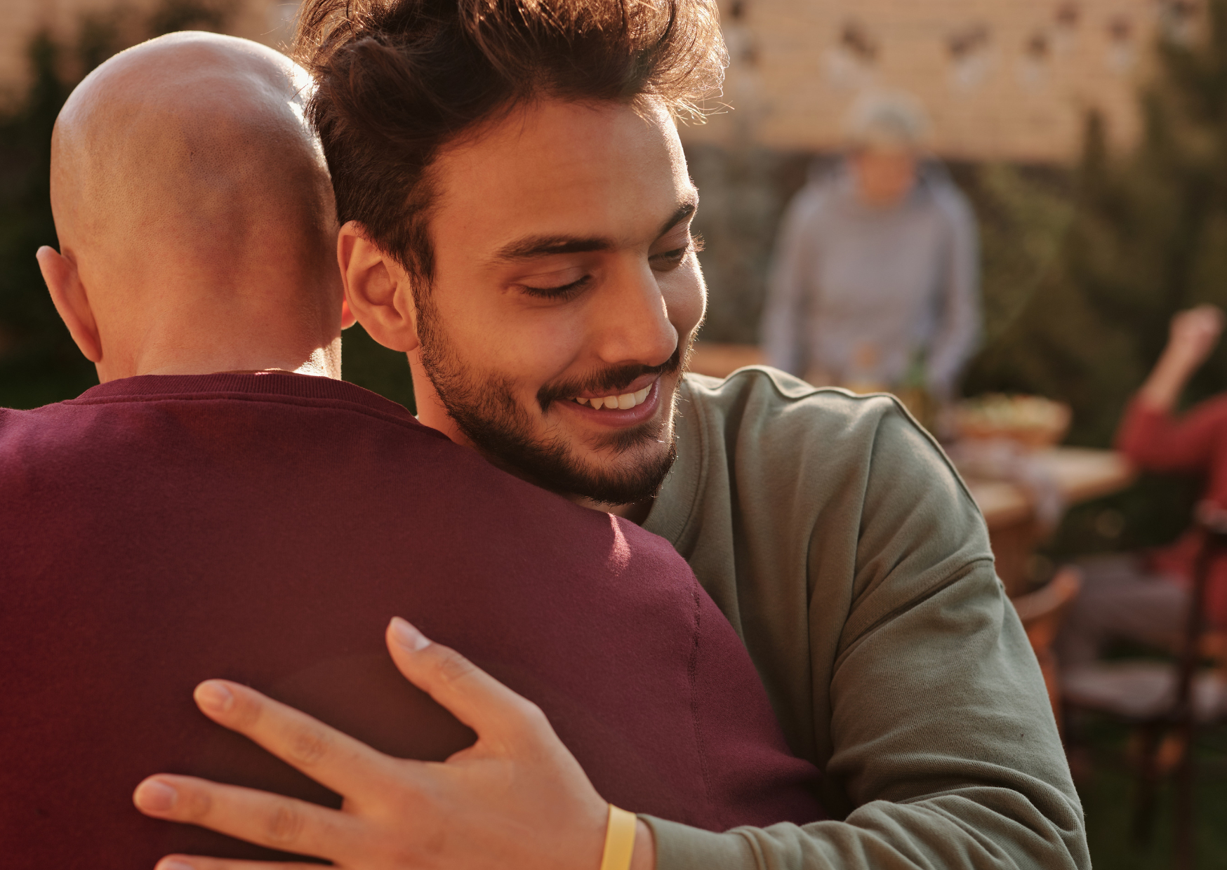 Why Spanish Men Kiss Male Friends While American Men Can’t Even Hug