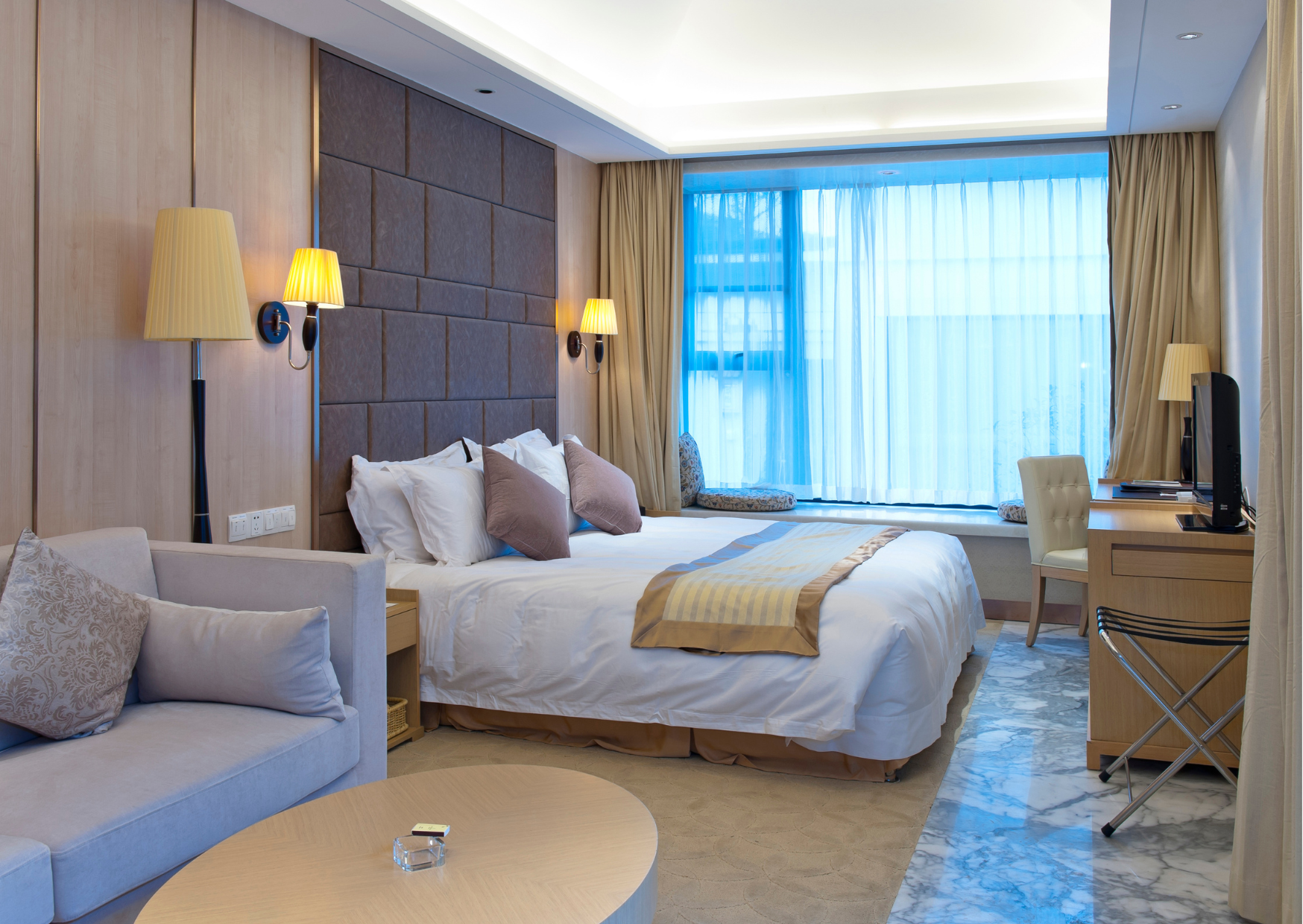 Why Americans Pay 40% More For The Same Hotel Room Europeans Book, And The Browser Trick That Fixes It