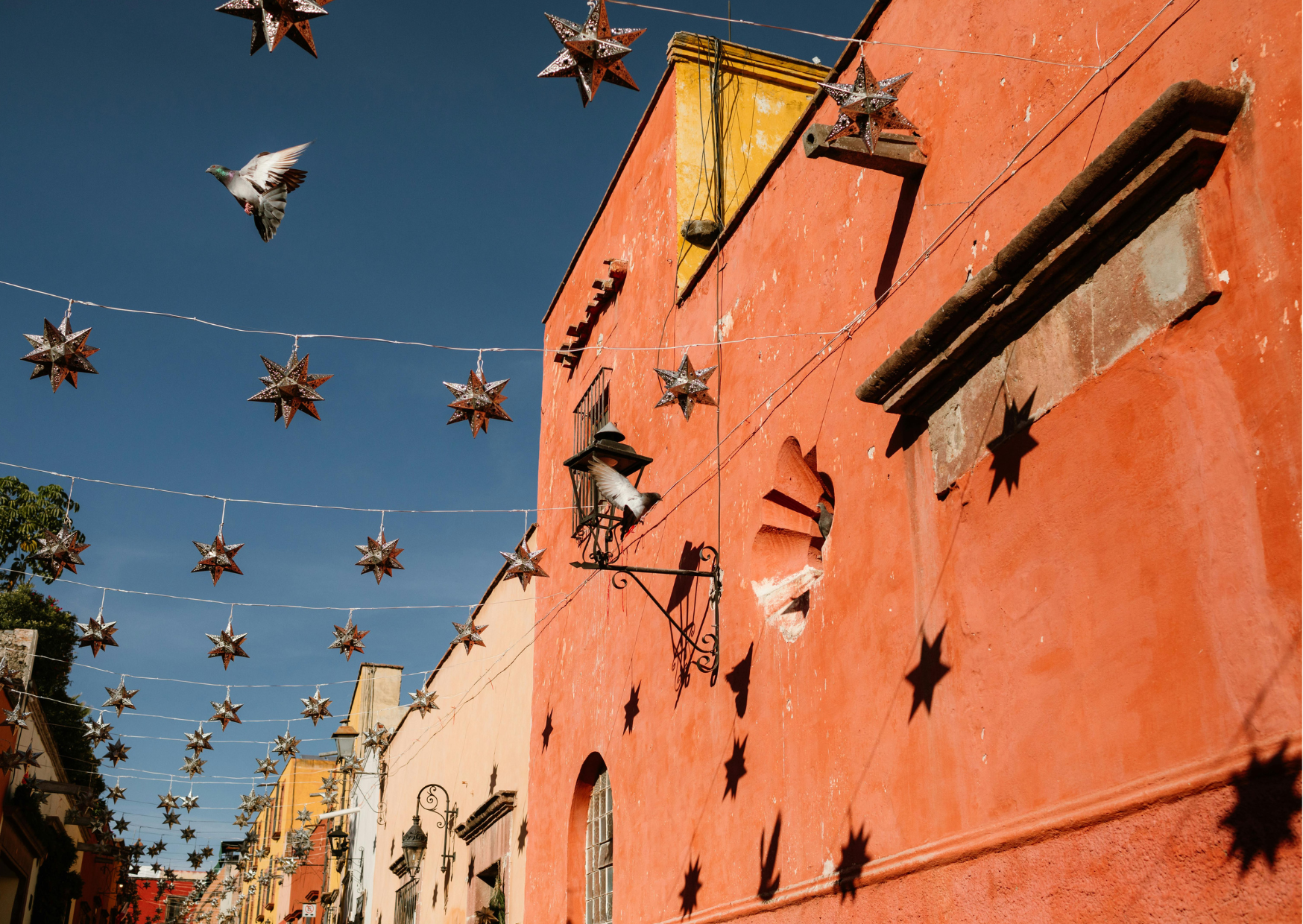 The Retirement Destination Battle: European Charm vs Mexican Magic Which Is Better for American Retirees? 3 San Miguel de Allende 4