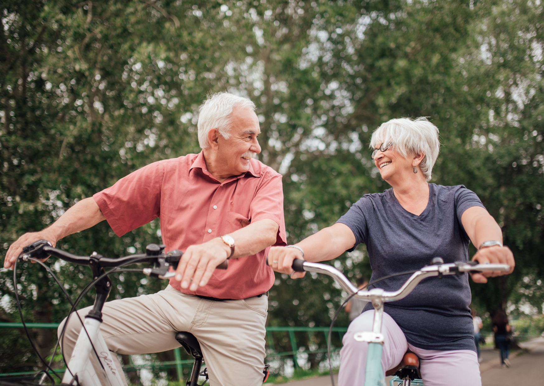 I Turned 65 In Spain: The Medicare Decision That Saved Me $40,000 5 old people in Spain 4