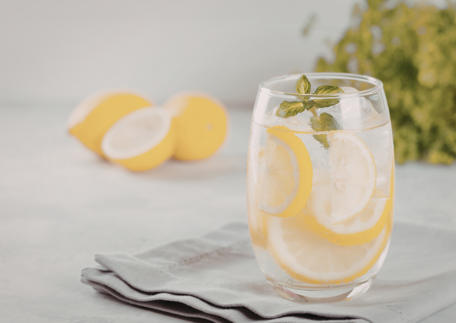 The Italian Lemon Water Tradition That Reframes Acid Reflux Management: 60 Days, Bottle Closed 5 Italian lemon water 3