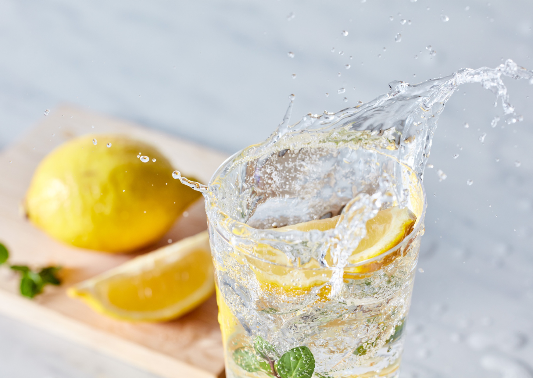 The Italian Lemon Water Tradition That Reframes Acid Reflux Management: 60 Days, Bottle Closed 3 Italian lemon water 6