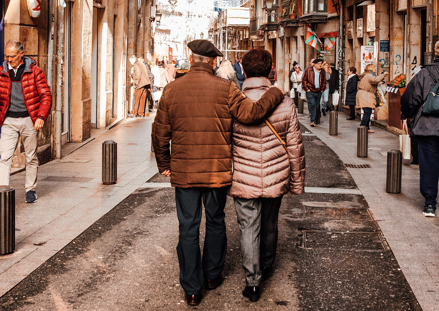 The Spanish Daily Habit That Cardiologists Are Now Recommending To American Patients With High Blood Pressure 1 Paseo in Spain 5