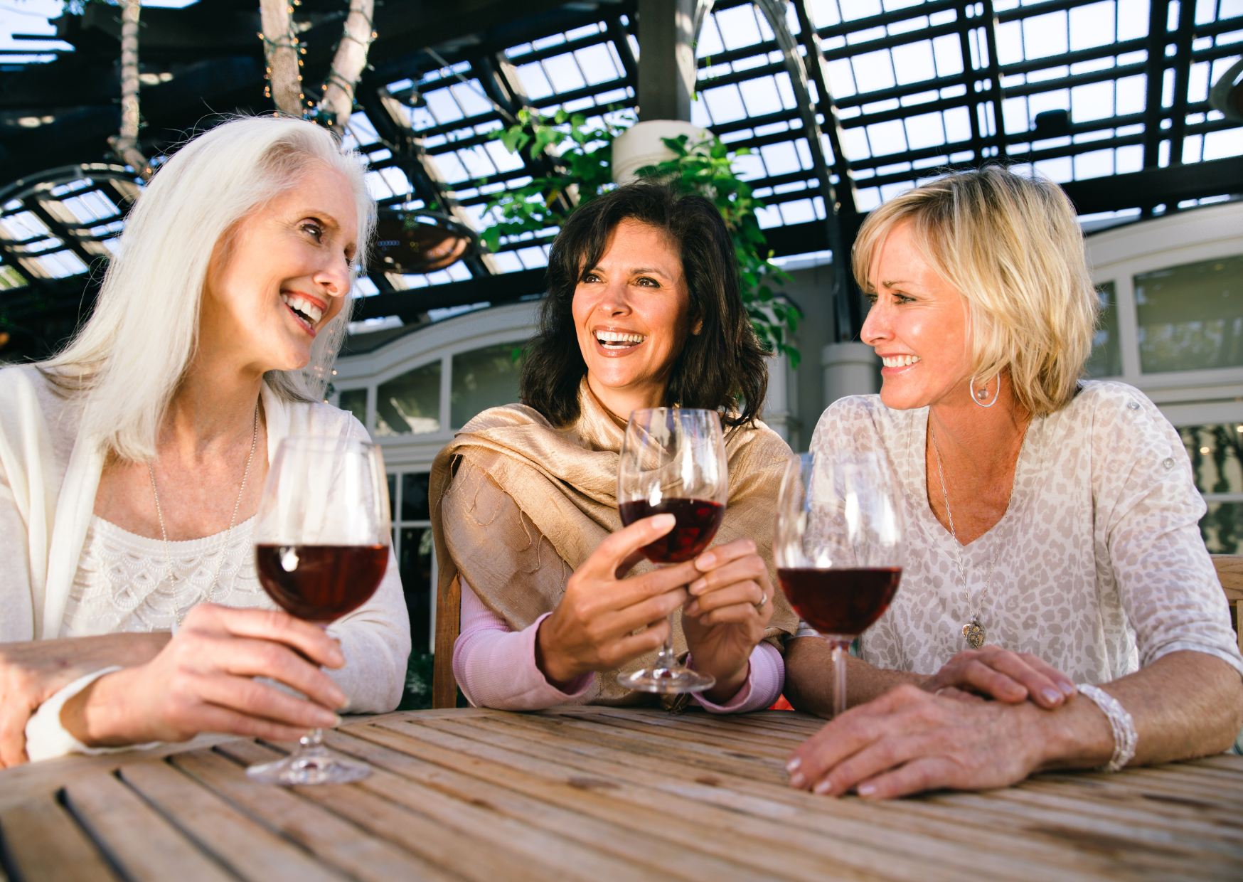 10 Daily Habits French Women Over 60 Consider Non-Negotiable That Americans Forget After 50 5 french habit 7
