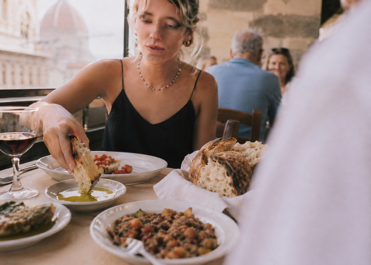 8 Etiquette Rules In Florence Italian Servers Quietly Test American Tourists On 6 Florence etiquette 7