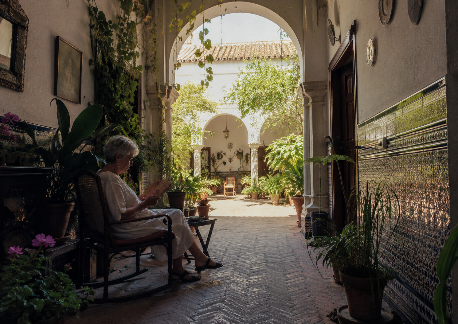 Locals Vanish From Spanish Córdoba Streets at 2pm in July: The Heat Schedule Tourists Refuse to Copy 5 Cordoba streets 2
