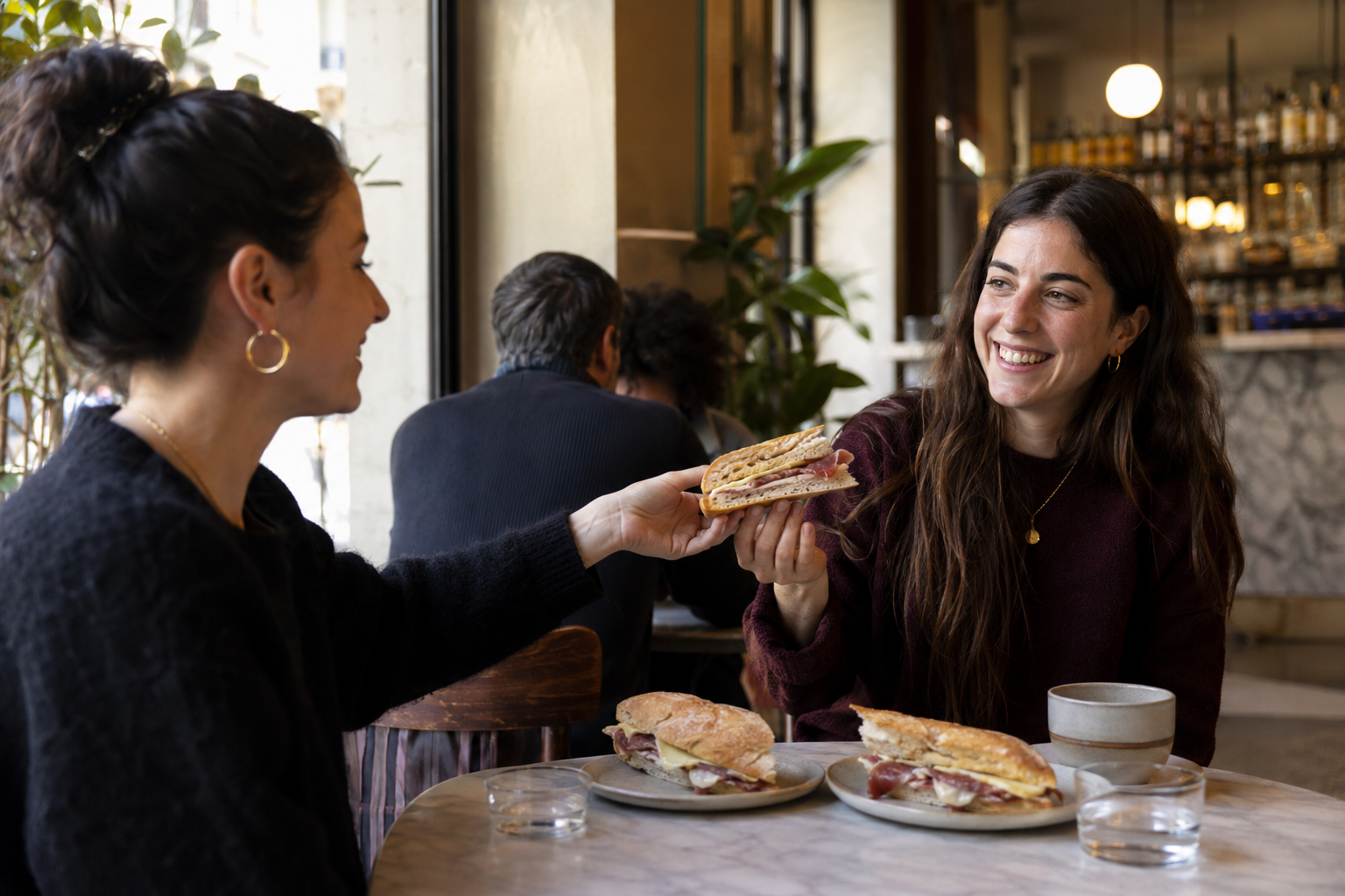 Pan de Cristal Shatters Like Glass: The Barcelona Bread Spaniards Argue Over 3 pan de cristal 4